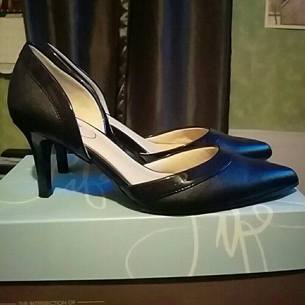 Life Stride Soft System Saldana Size 9 1/2 M.